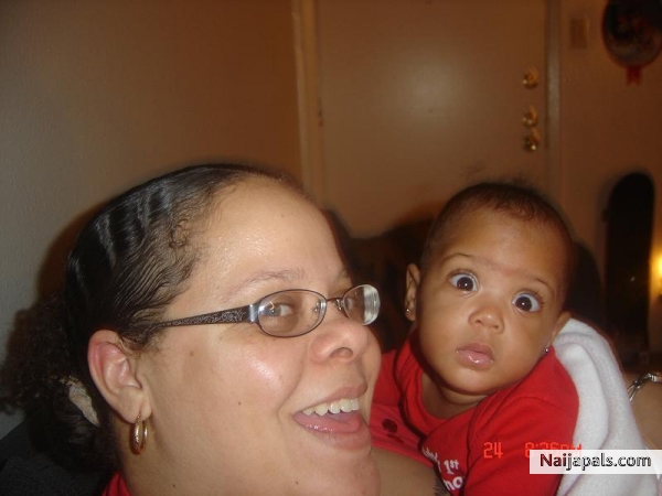 my sista and desria - click for next photo