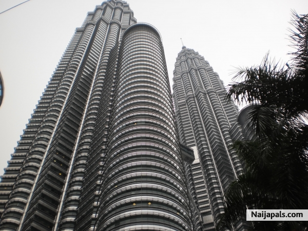 KLCC MALAYSIA - click for next photo