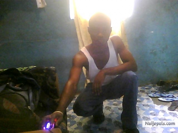  - click for next photo