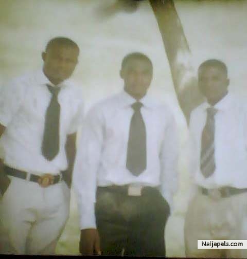  - click for next photo