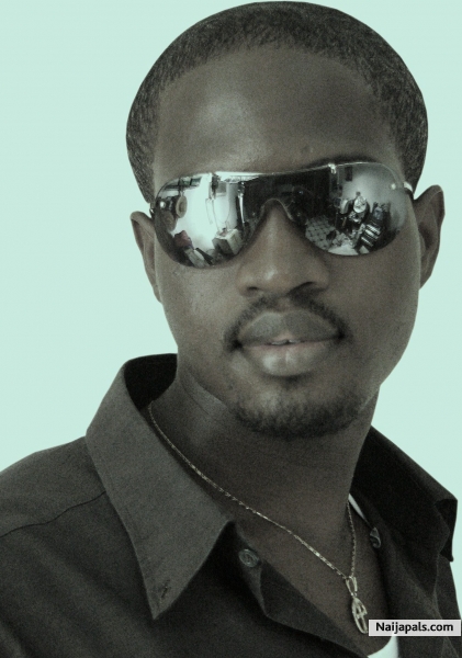 check me out - click for next photo
