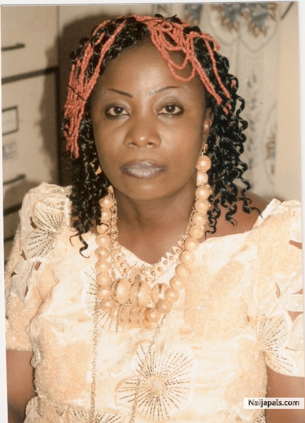 mumsy - click for next photo