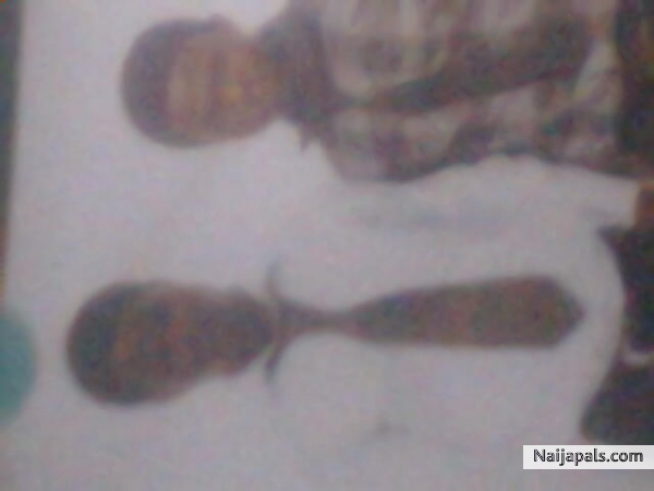 the man wil remain man, no matter how small he is - click for next photo