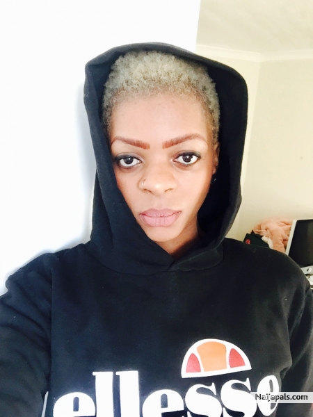 Frida Nyengele - click for next photo