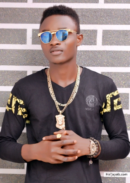 Happy Bithday to my humble self - click for next photo