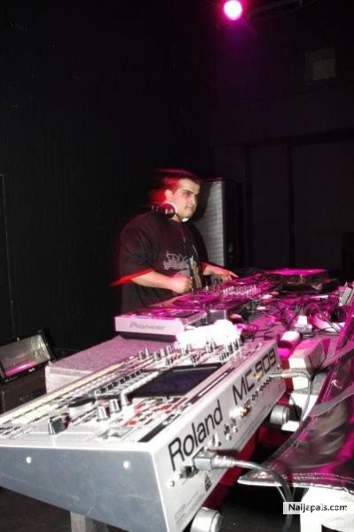 @ FUZZ - click for next photo