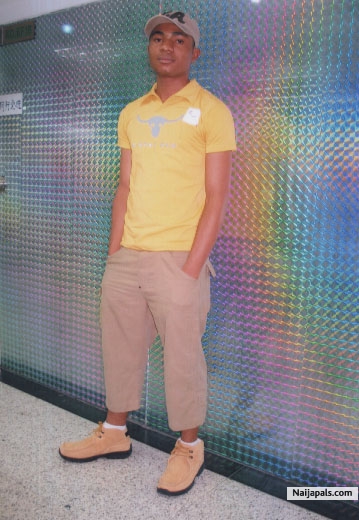  - click for next photo
