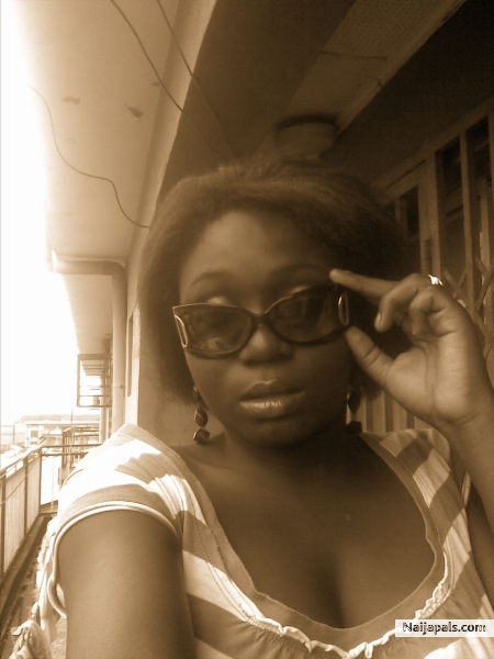 am jus trying 2 be moi - click for next photo