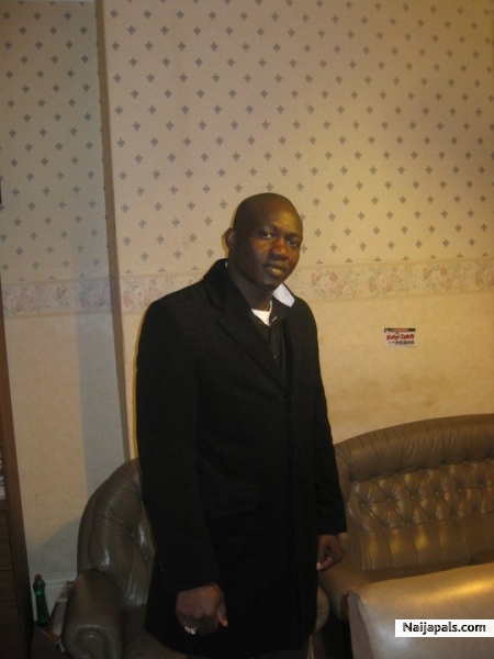  - click for next photo