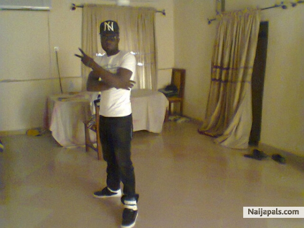 I:M HIPHOP - click for next photo