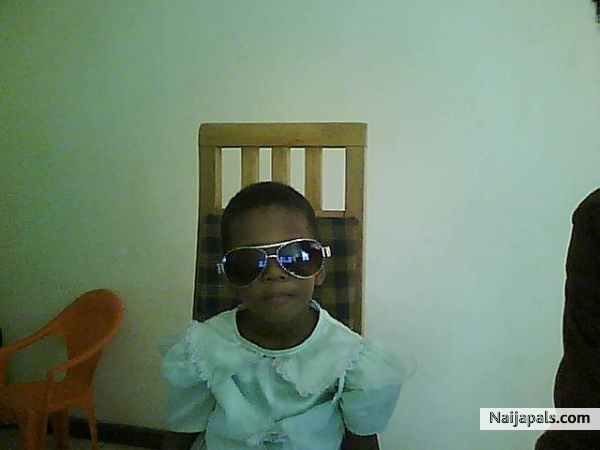 kelly baby - click for next photo