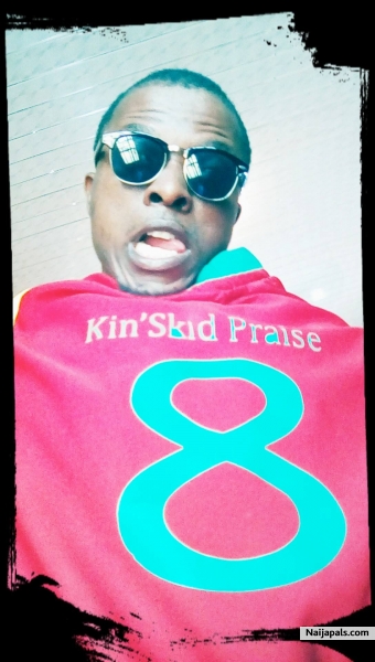 Call me Kin' Skid Praise. - click for next photo