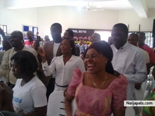 Cross section of Sisters in the House - click for next photo