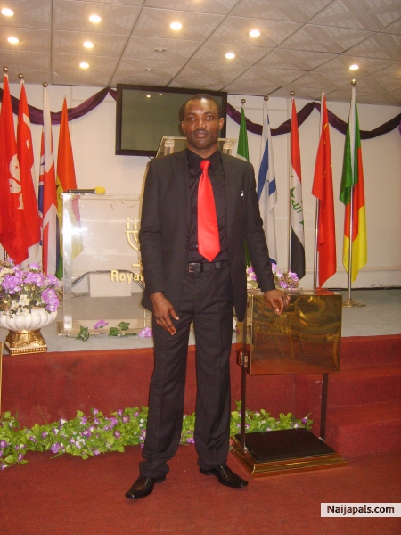  - click for next photo