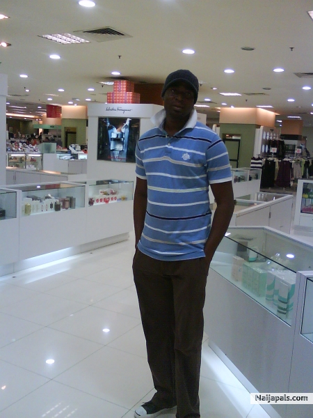 ME AT PACSON SYDNEY - click for next photo