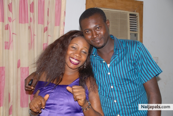 Barr. Jeny & Zack - click for next photo