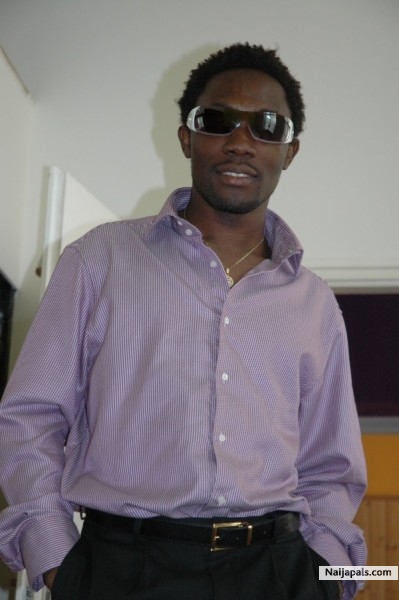  - click for next photo