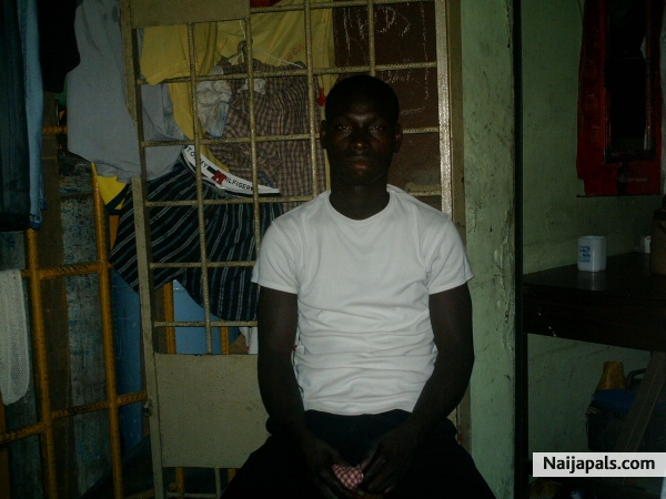  - click for next photo