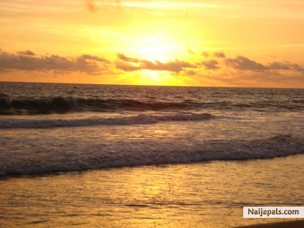 BAGA BEACH - click for next photo