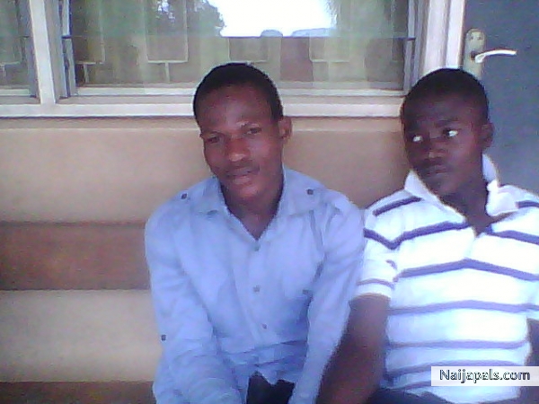  - click for next photo