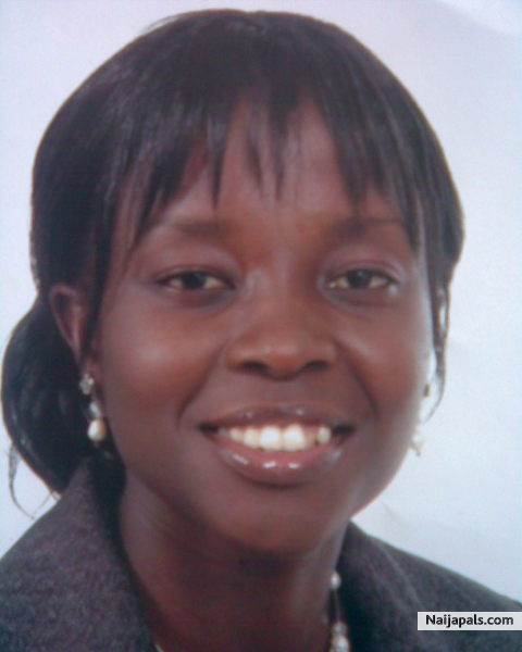Deola - click for next photo