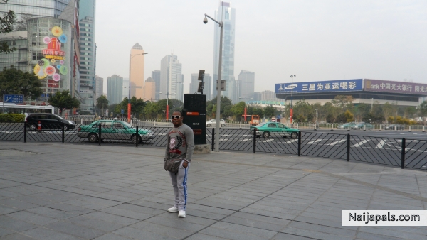  - click for next photo
