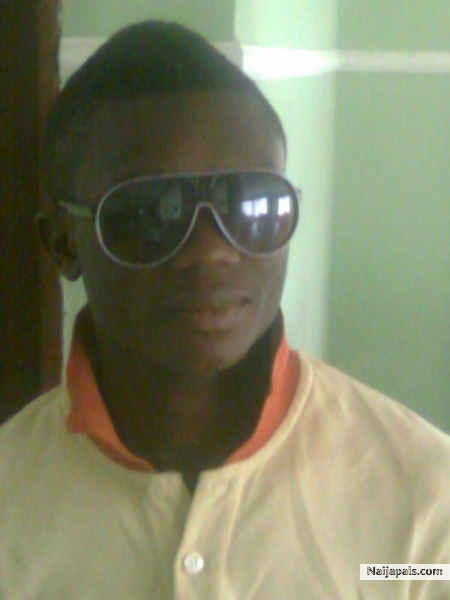 Life is not jst to do what u like but also what others like. - click for next photo