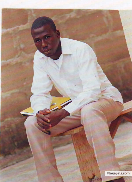  - click for next photo