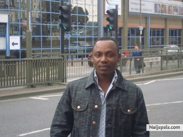 Wetin Dey? - click for next photo