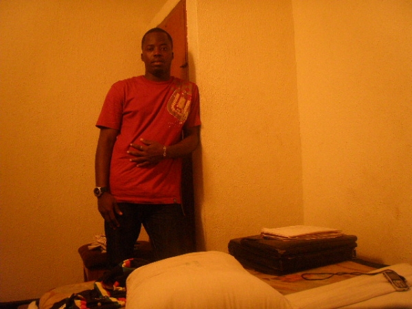  - click for next photo