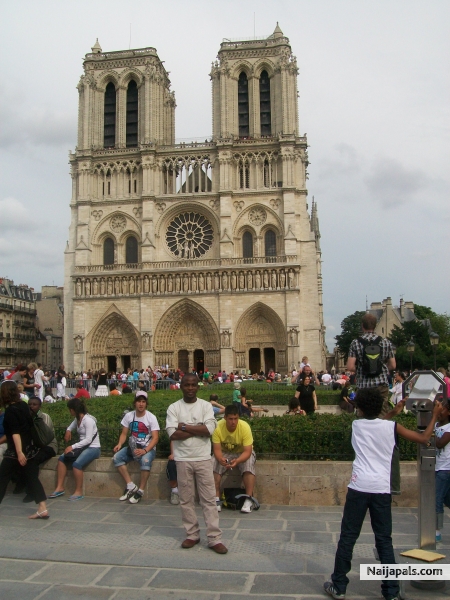 Notre Damme - click for next photo
