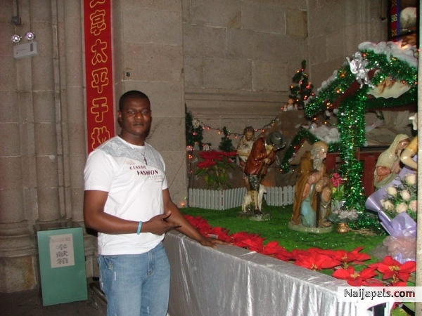  - click for next photo