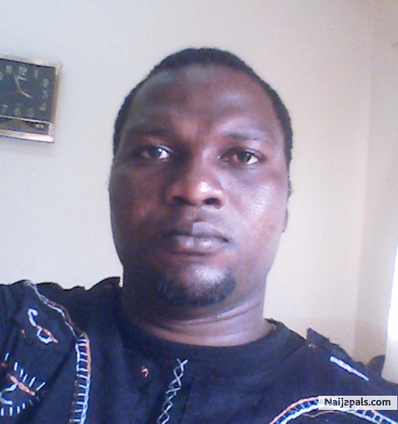 HOW DO I LOOK - click for next photo