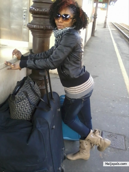  - click for next photo