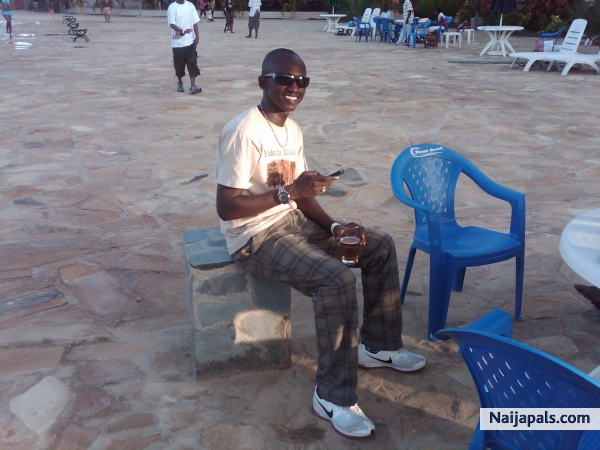 less igbo! much liquer!! - click for next photo