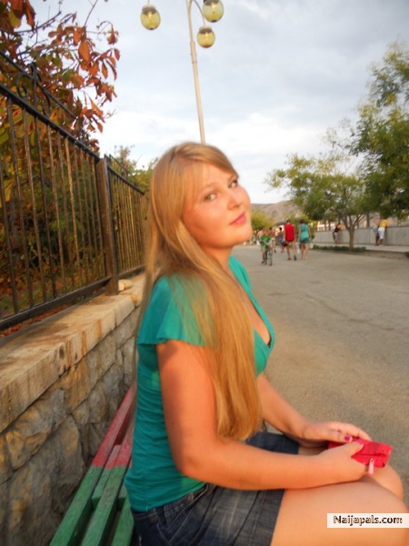  - click for next photo