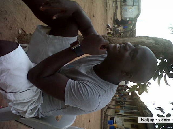 agbako - click for next photo