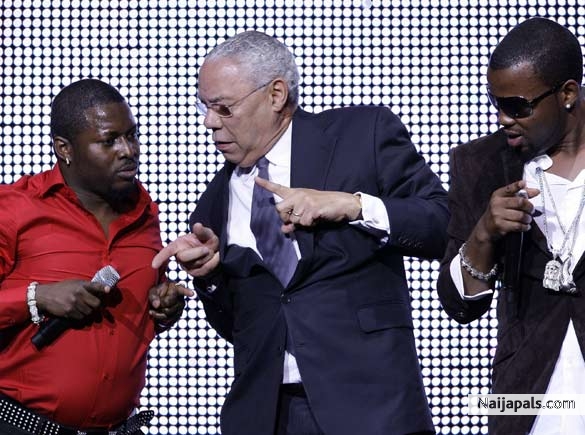 2 of nigeria,s top musician on stage with collin powell , earls court , london (2008) - click for next photo