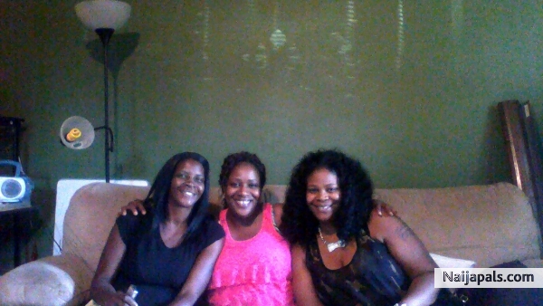 enjoying family time with my 2 neices - click for next photo