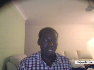 Me, chillin in da houz! - click for next photo