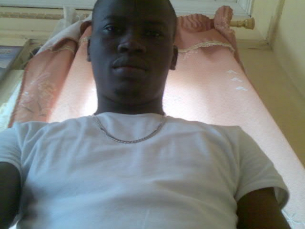  - click for next photo