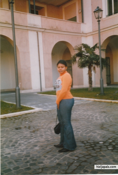  - click for next photo