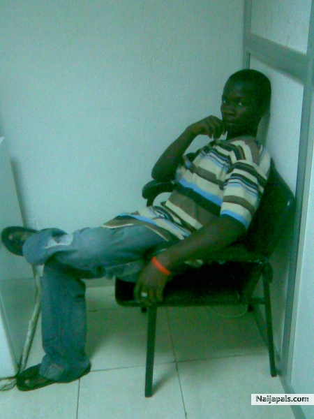  - click for next photo