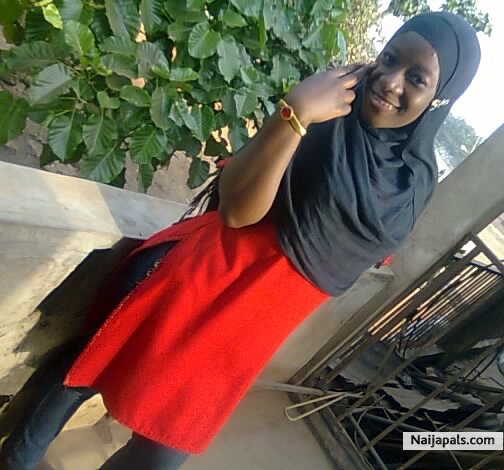 Aminat - click for next photo