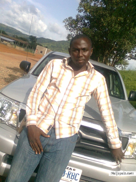 kunle' s pix - click for next photo