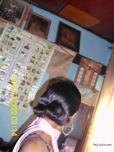  - click for next photo