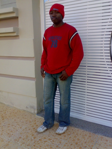  - click for next photo