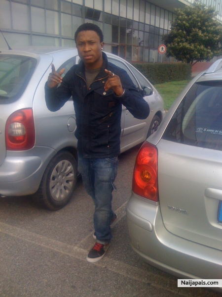  - click for next photo