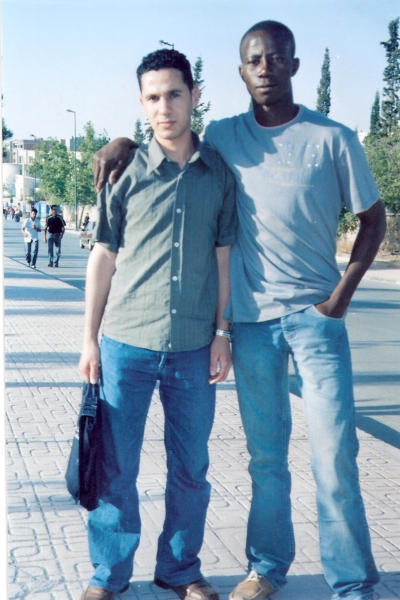  - click for next photo