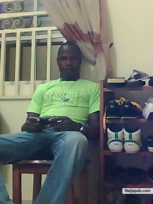 chilling in my room - click for next photo